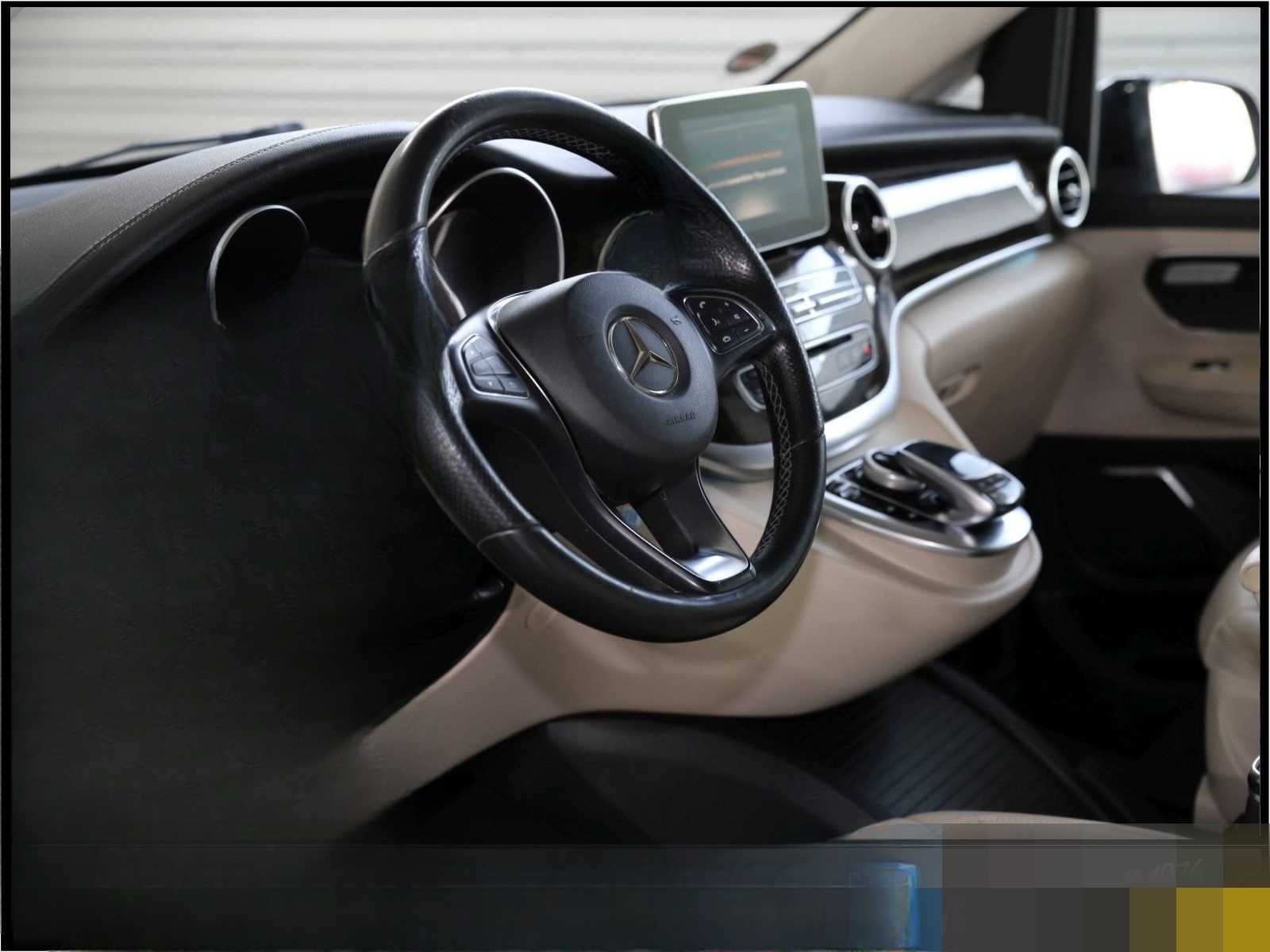 Mercedes-Benz V 250 CDI BlueTec Avantgarde Lang Burmester Lede foto 9