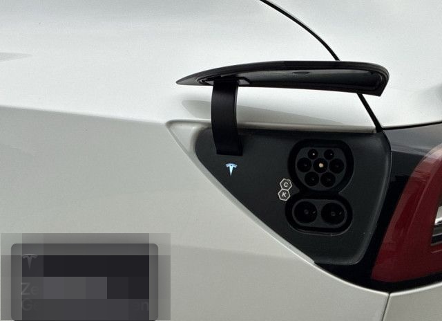 Tesla Model 3 Long Range AWD foto 18