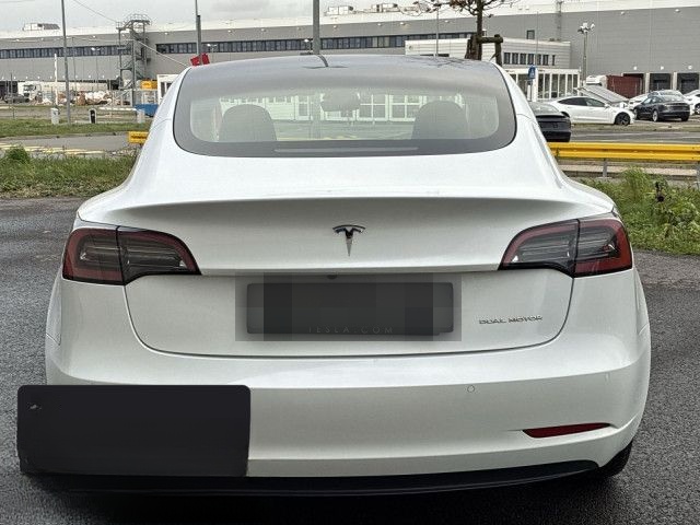 Tesla Model 3 Long Range AWD foto 5