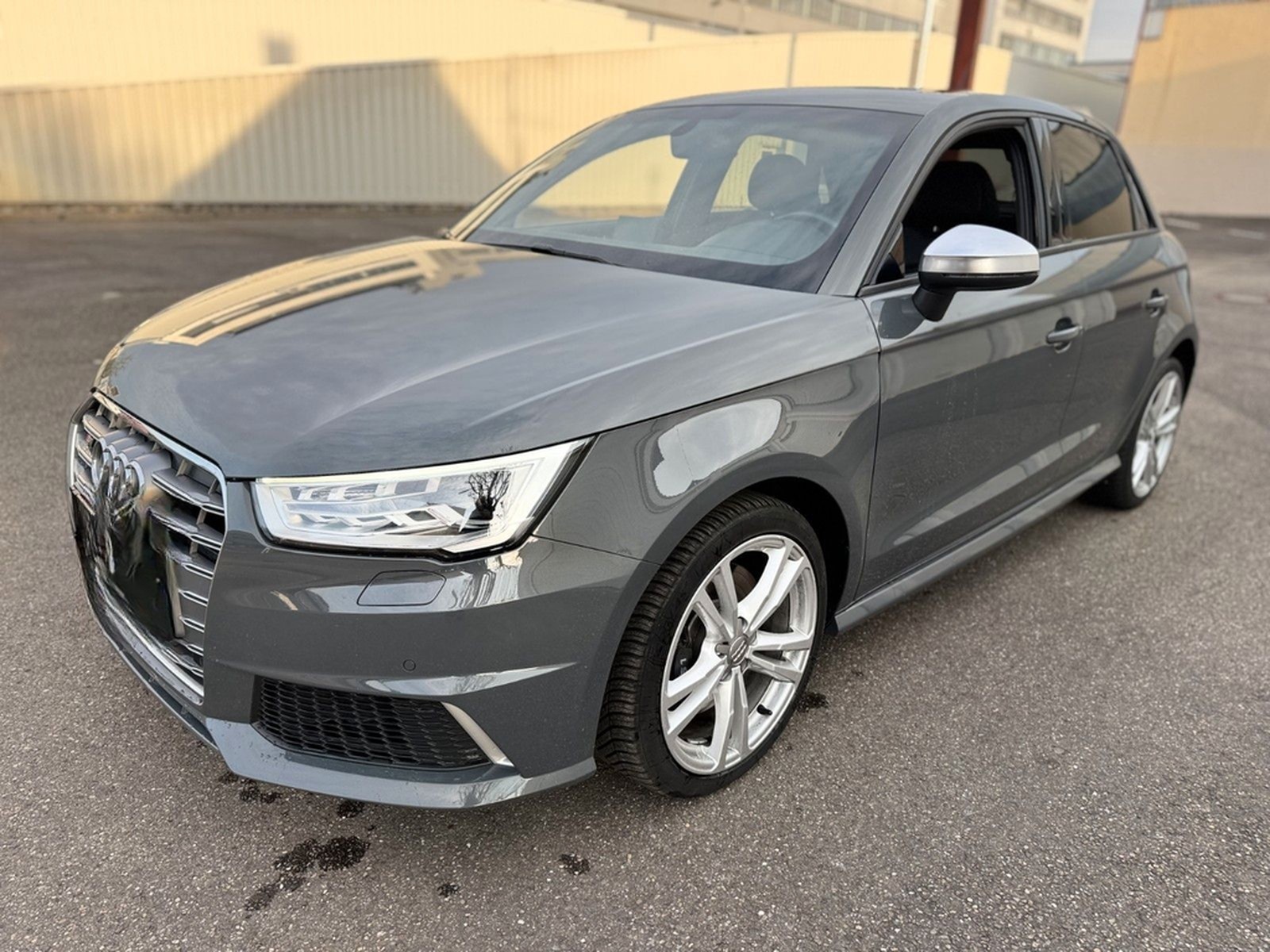 Audi S1 Sportback 2.0 TFSI quattro foto 2