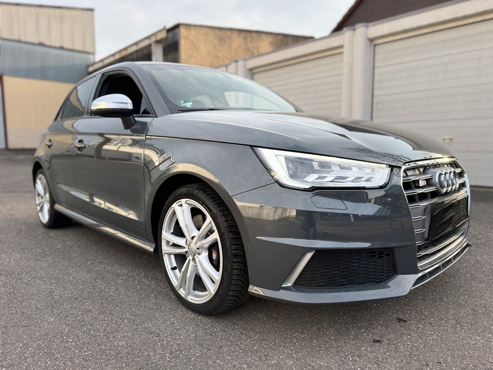 Audi S1 Sportback 2.0 TFSI quattro foto 3
