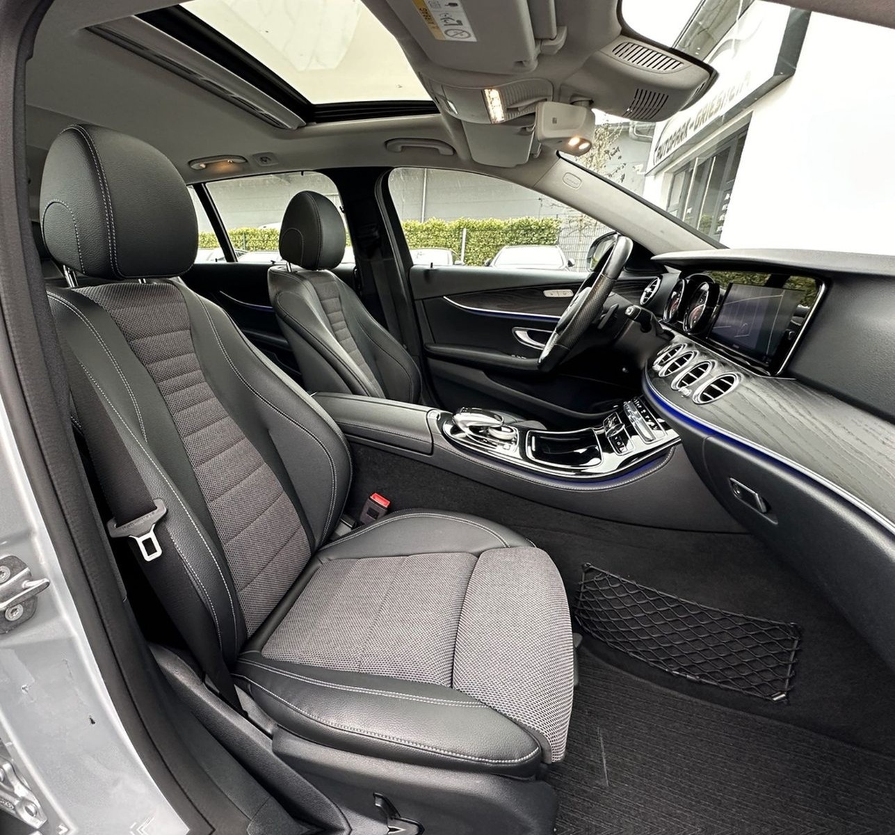 Mercedes-Benz E 250 9G*AVANTGARDE*NAVI*S-DACH*KAMERA*AHK*TOTW* foto 6