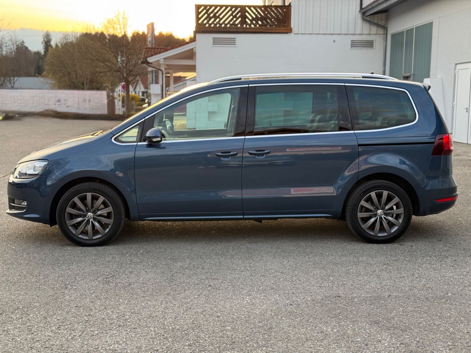 Volkswagen Sharan Highline 2.0TDI BMT DSG 7-Sitzer 4Motion foto 8