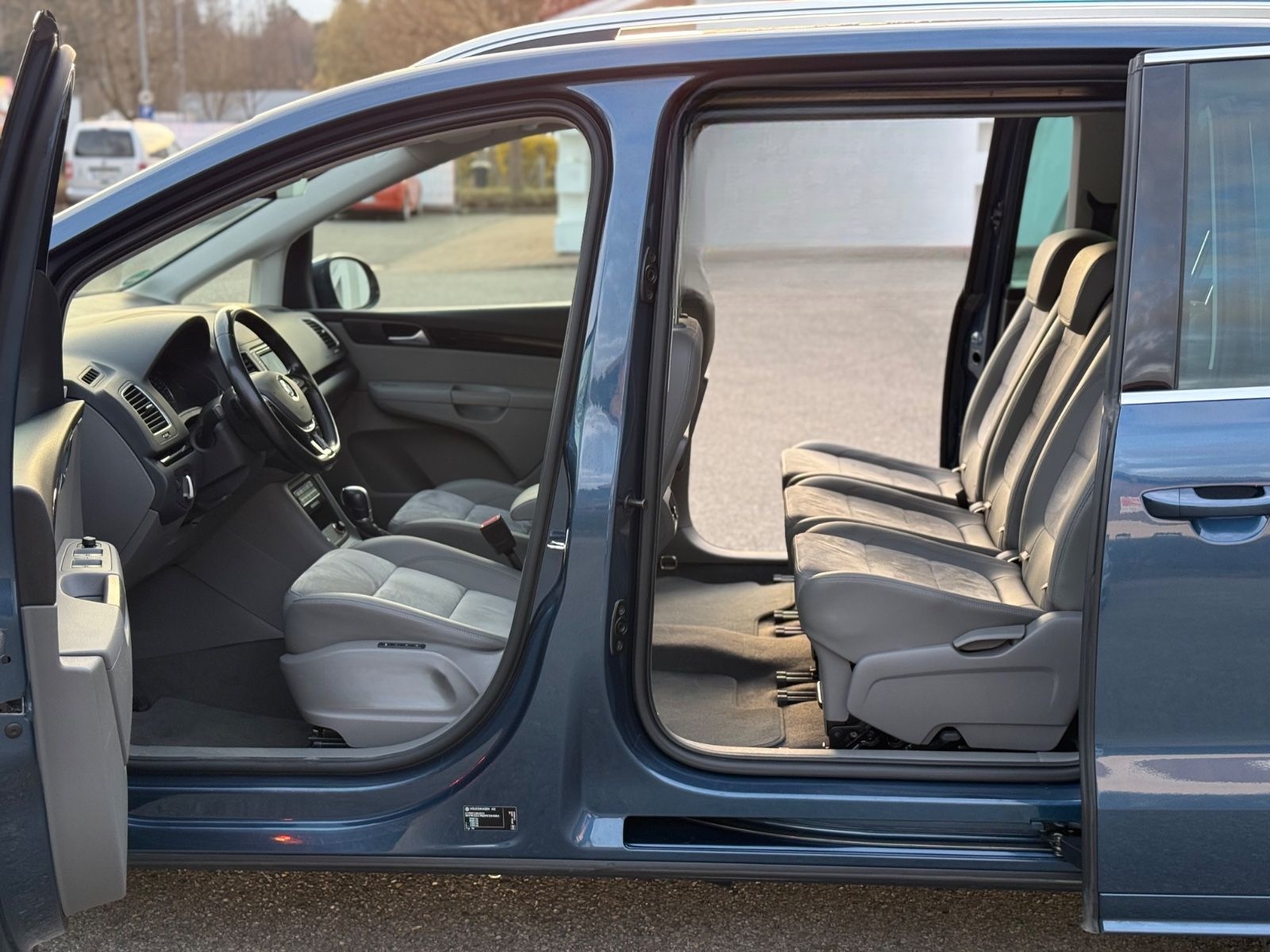 Volkswagen Sharan Highline 2.0TDI BMT DSG 7-Sitzer 4Motion foto 10