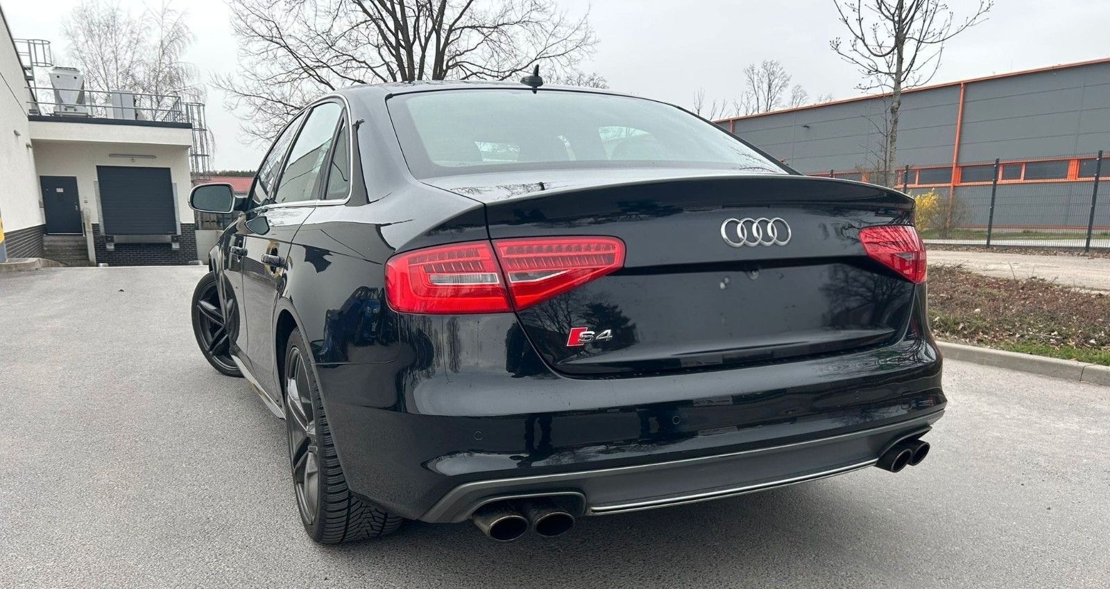 Audi S4 3.0 TFSI quattro - Limousine foto 3