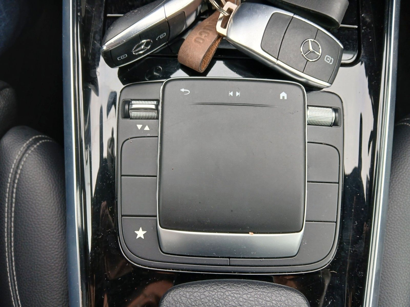 Mercedes-Benz GLB 220 GLB Scheckheftgepflegt 190PS. ACC foto 24