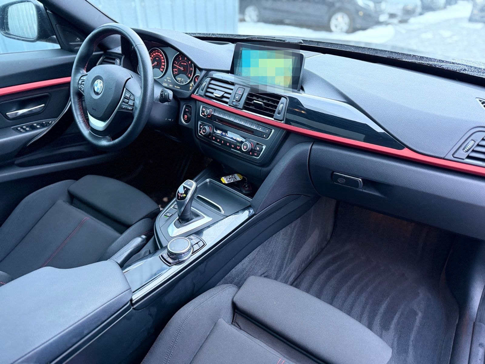 BMW 330d xDrive GT/PANO/HARMAN/H-UP/KAM/AHK/ACC/BI-X foto 13