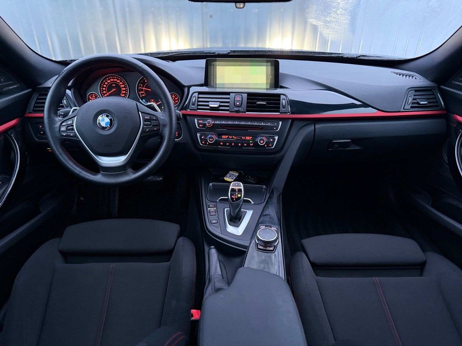 BMW 330d xDrive GT/PANO/HARMAN/H-UP/KAM/AHK/ACC/BI-X foto 15