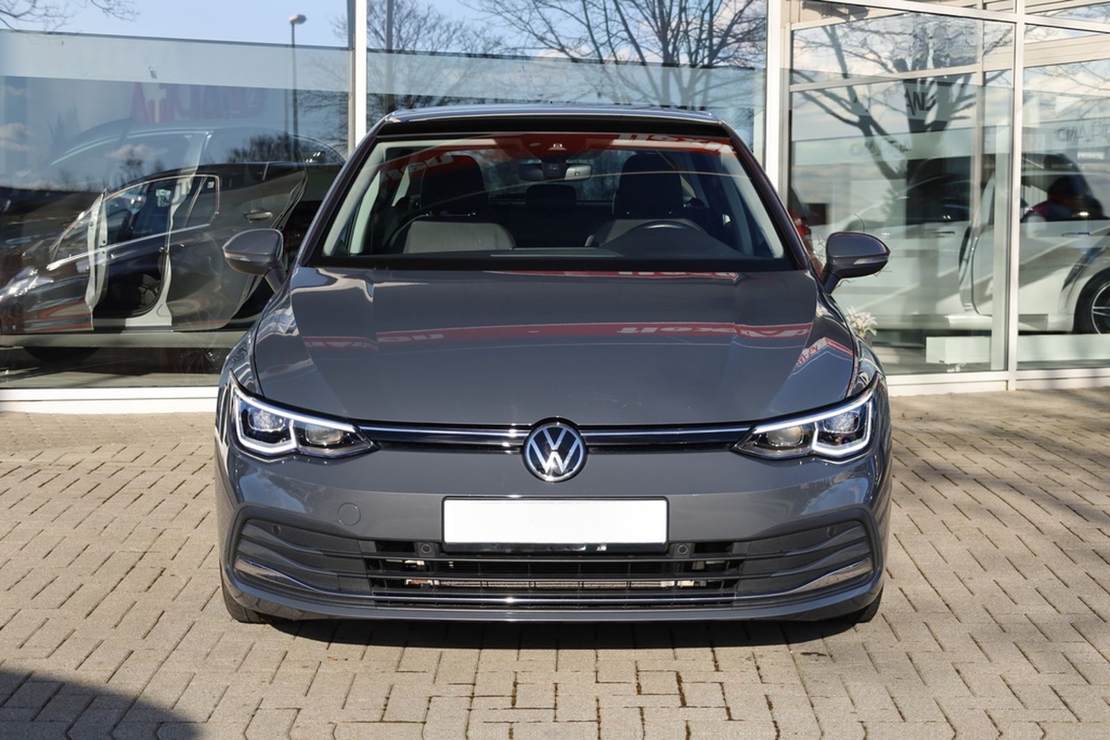Volkswagen Golf VIII 1.5 TSI Style Matrix Navi Panorama ACC foto 7
