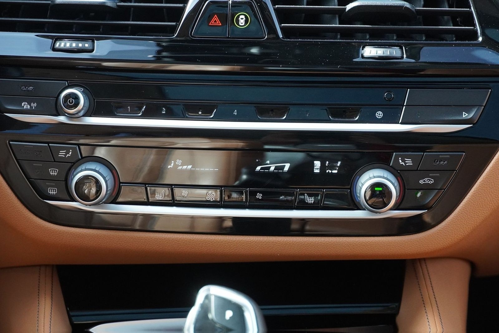 BMW 530i Luxury Line LED Panorama Standheizung Navi foto 18