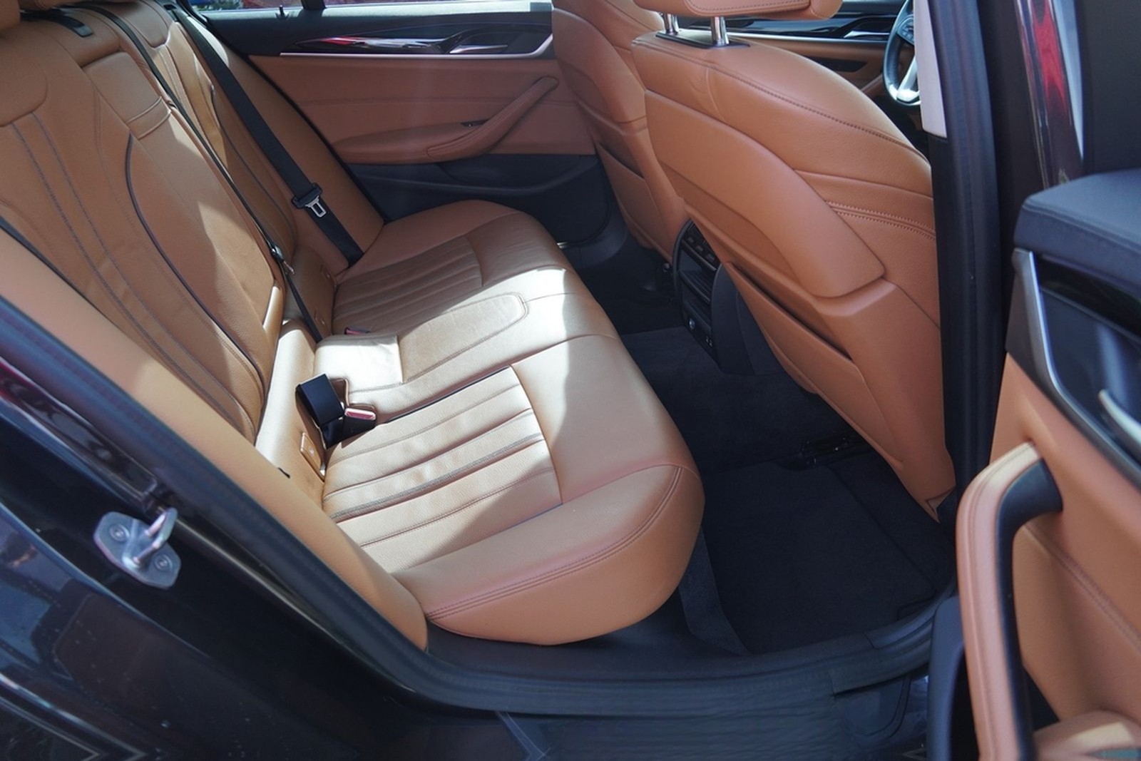 BMW 530i Luxury Line LED Panorama Standheizung Navi foto 35