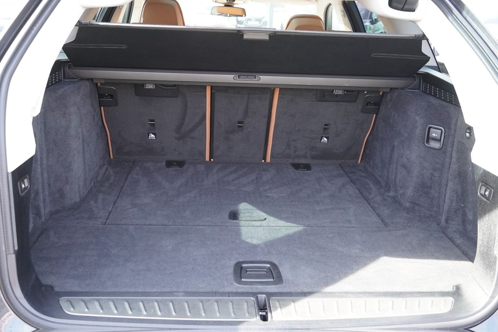 BMW 530i Luxury Line LED Panorama Standheizung Navi foto 40