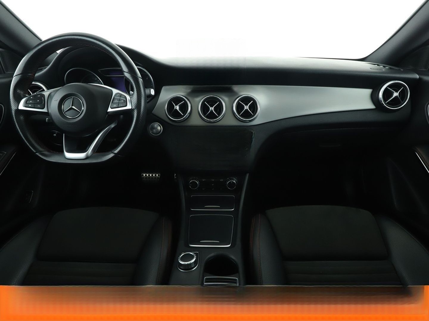 Mercedes-Benz CLA 200 AMG Line Aut. *NAVI*LED*TEMPO*SHZ*PDC* foto 12