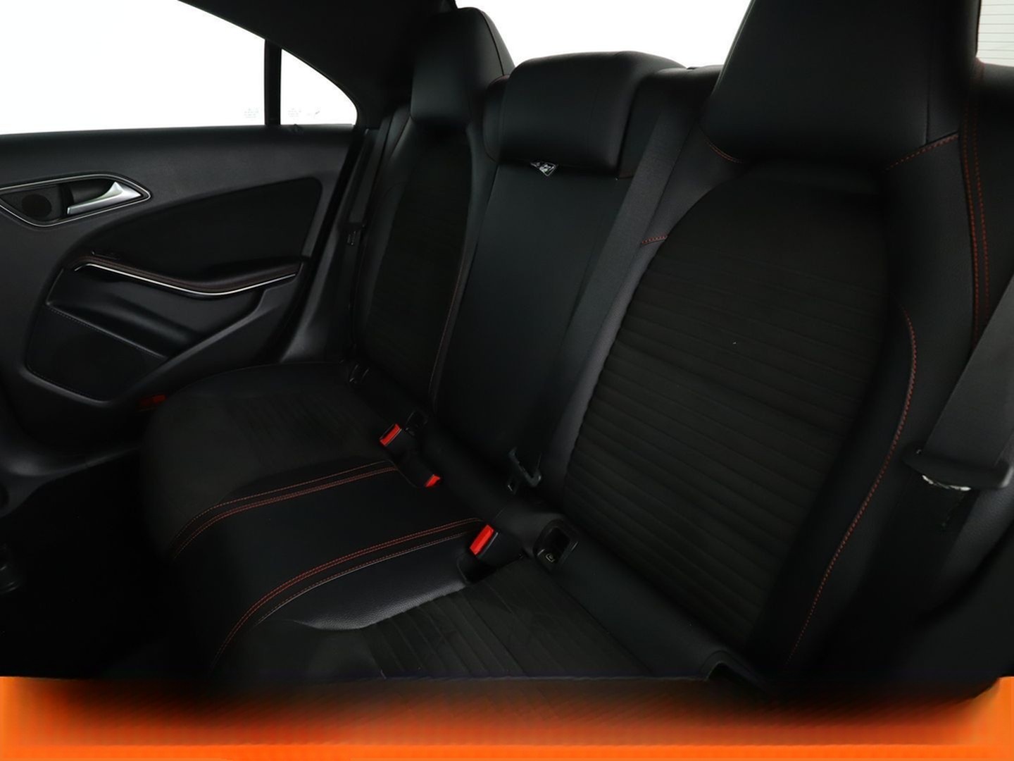 Mercedes-Benz CLA 200 AMG Line Aut. *NAVI*LED*TEMPO*SHZ*PDC* foto 14