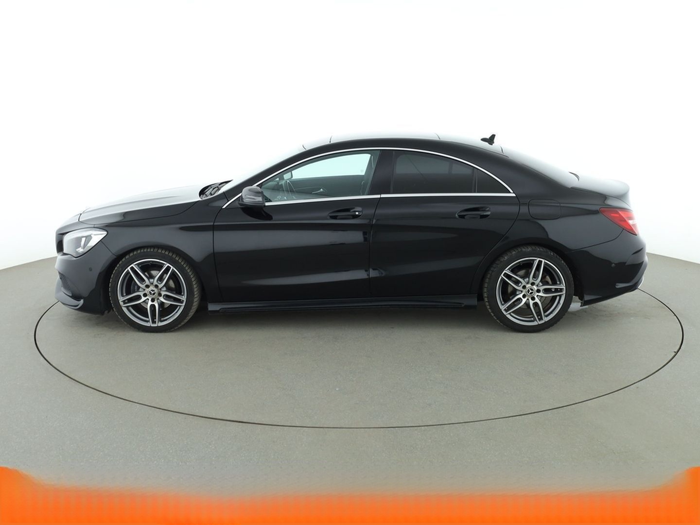 Mercedes-Benz CLA 200 AMG Line Aut. *NAVI*LED*TEMPO*SHZ*PDC* foto 3