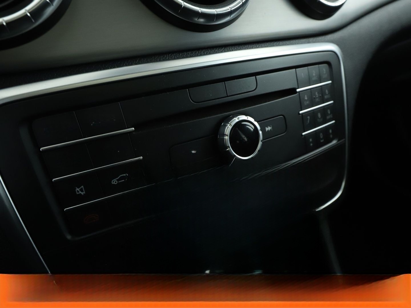 Mercedes-Benz CLA 200 AMG Line Aut. *NAVI*LED*TEMPO*SHZ*PDC* foto 22