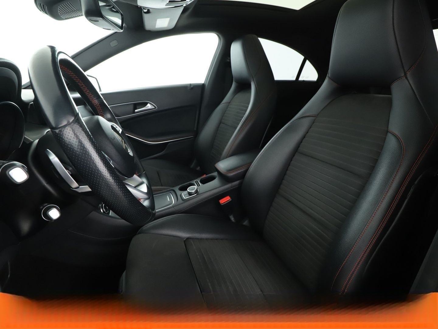 Mercedes-Benz CLA 200 AMG Line Aut. *NAVI*LED*TEMPO*SHZ*PDC* foto 10