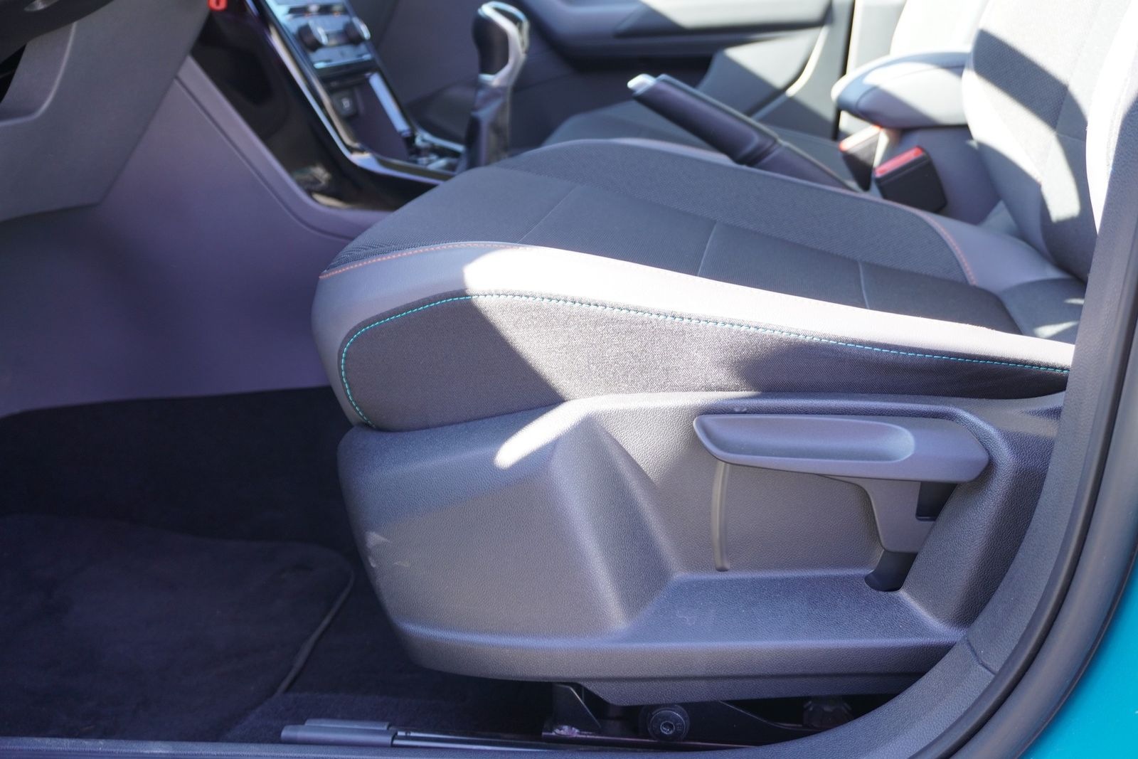 Volkswagen T-Cross 1.0 TSI  R-Line LED Navi ACC Klimaaut. foto 12