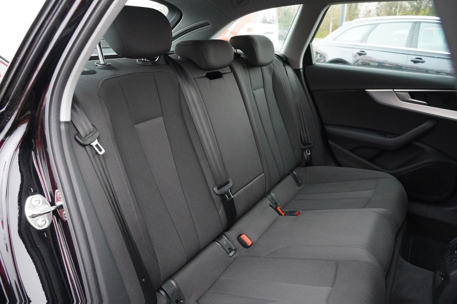 Audi A4 Avant TFSI sport Navi Kamera Sitzheizung foto 32