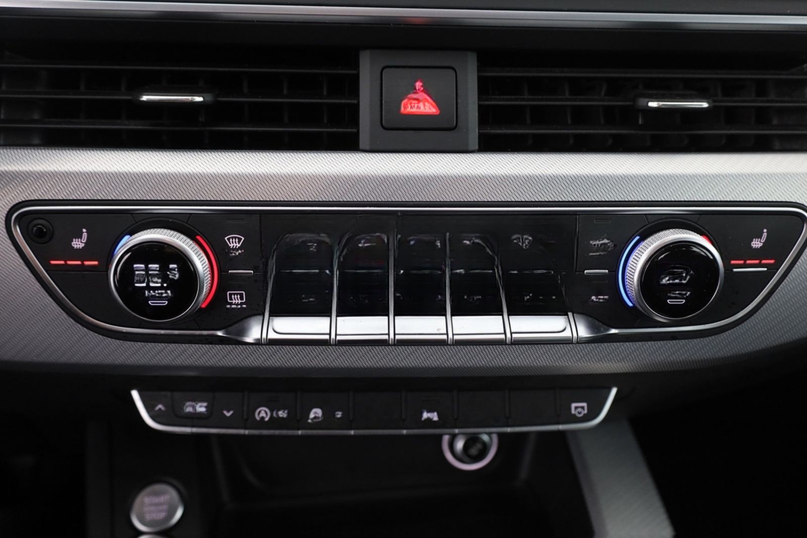 Audi A4 Avant 40 TFSI sport LED Navi Standheizung ACC foto 12