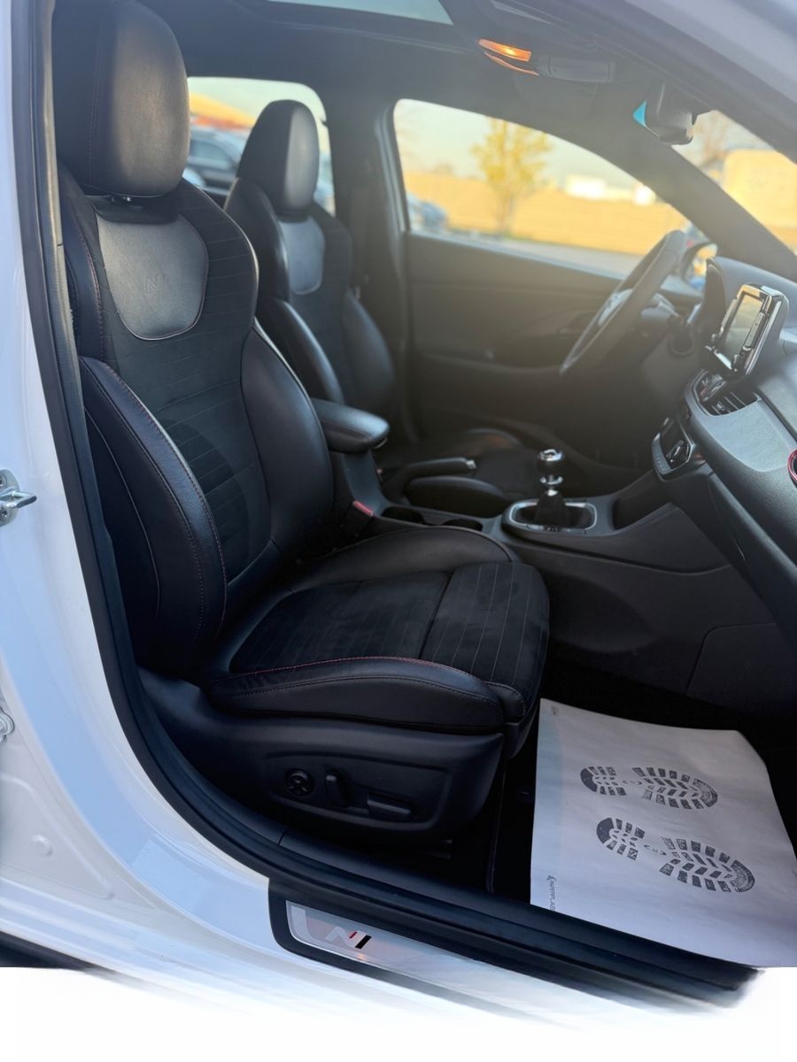 Hyundai i30 Fastback N Performance Panorama foto 11