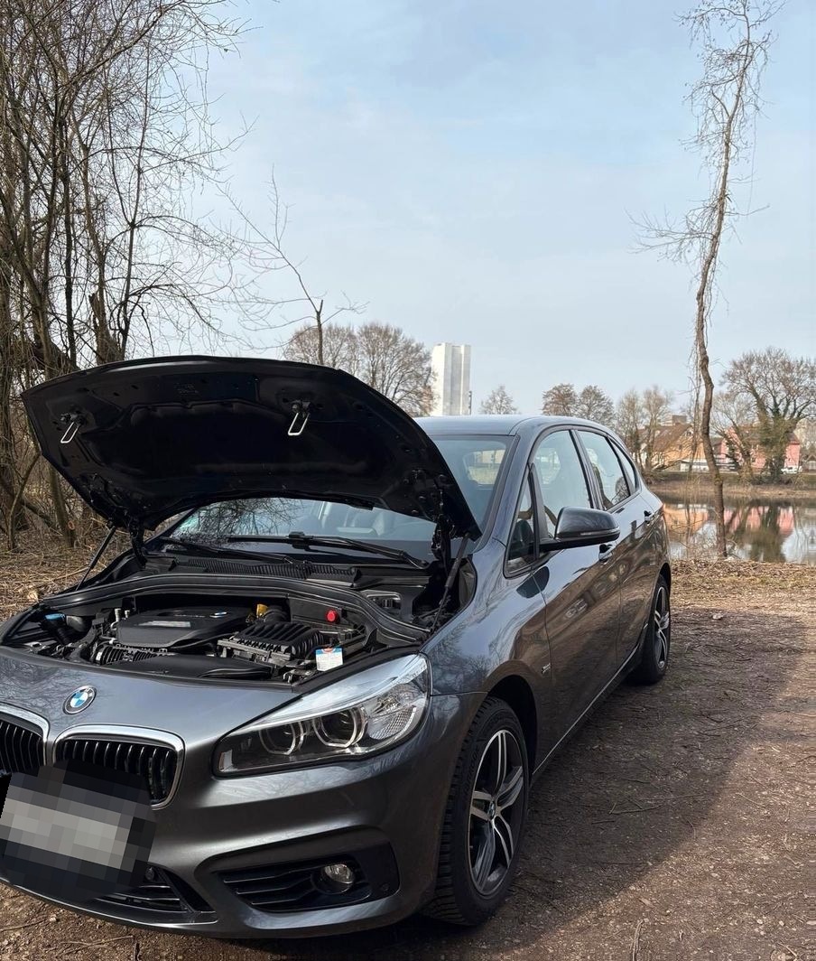 BMW 220i Active Tourer Sport line foto 12
