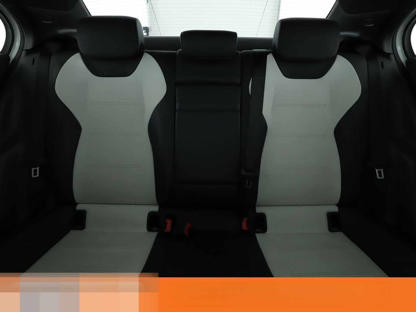 Mercedes-Benz A-Klasse Limousine A 250 AMG Line Aut.*CAM*ACC* foto 16