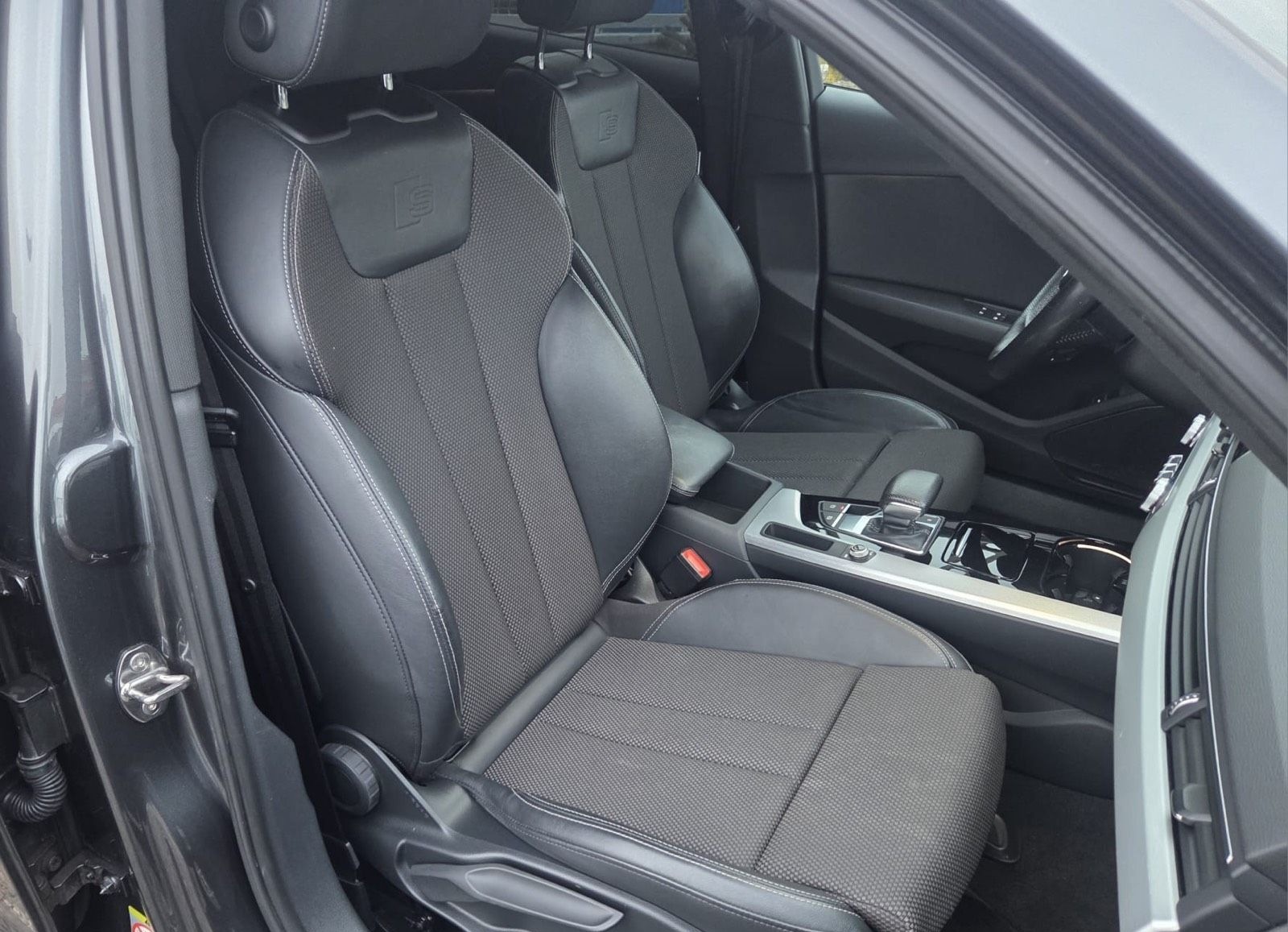 Audi A4 s line 35tfsi Led  Top Zustand foto 8