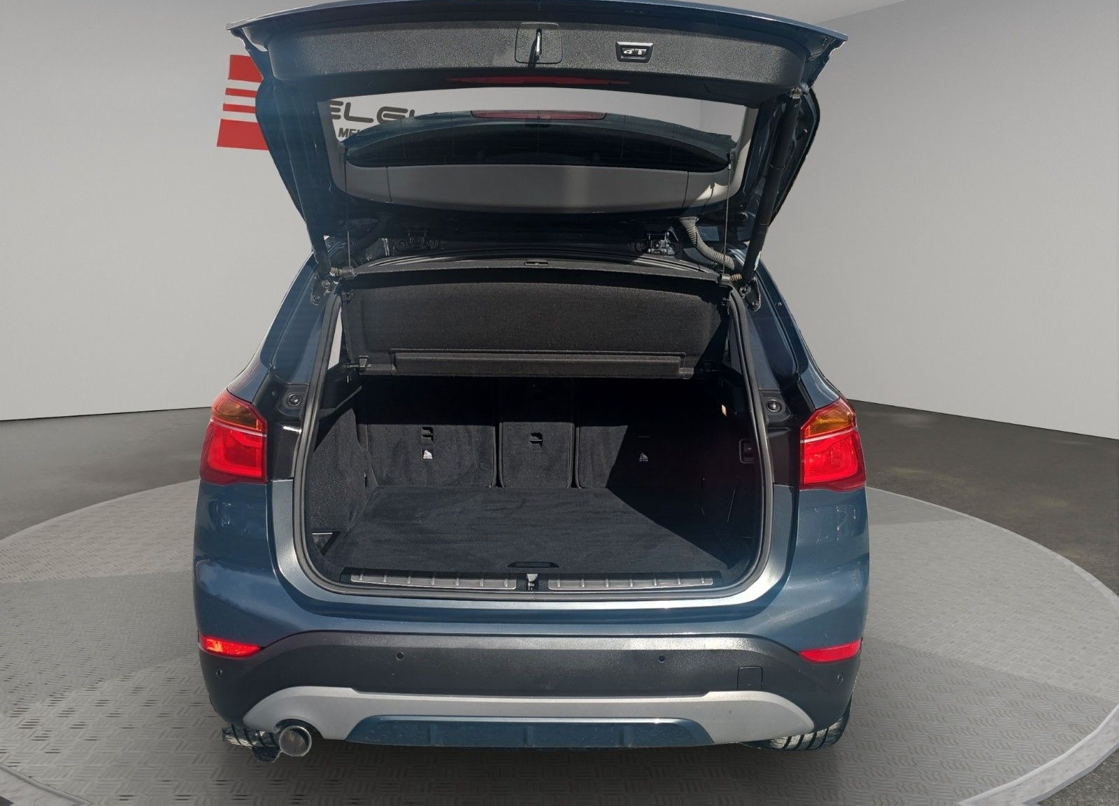 BMW X1 xDrive 18 d Sport Line AUTOMATIK foto 18