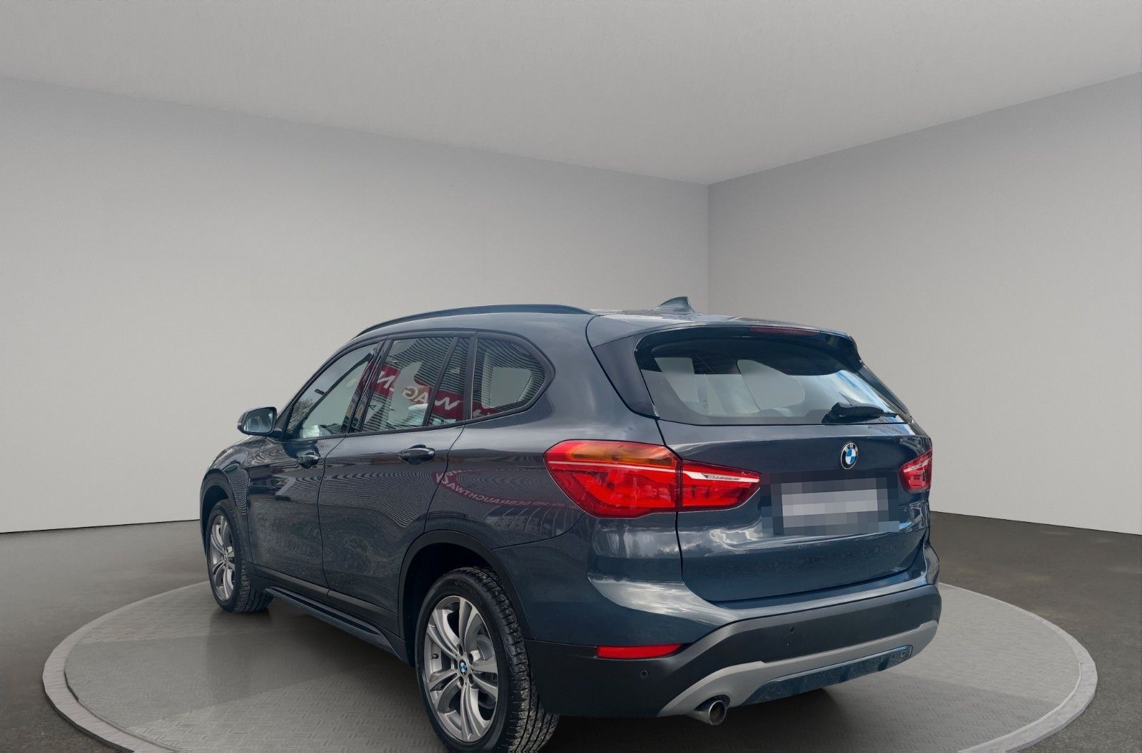BMW X1 xDrive 18 d Sport Line AUTOMATIK foto 3