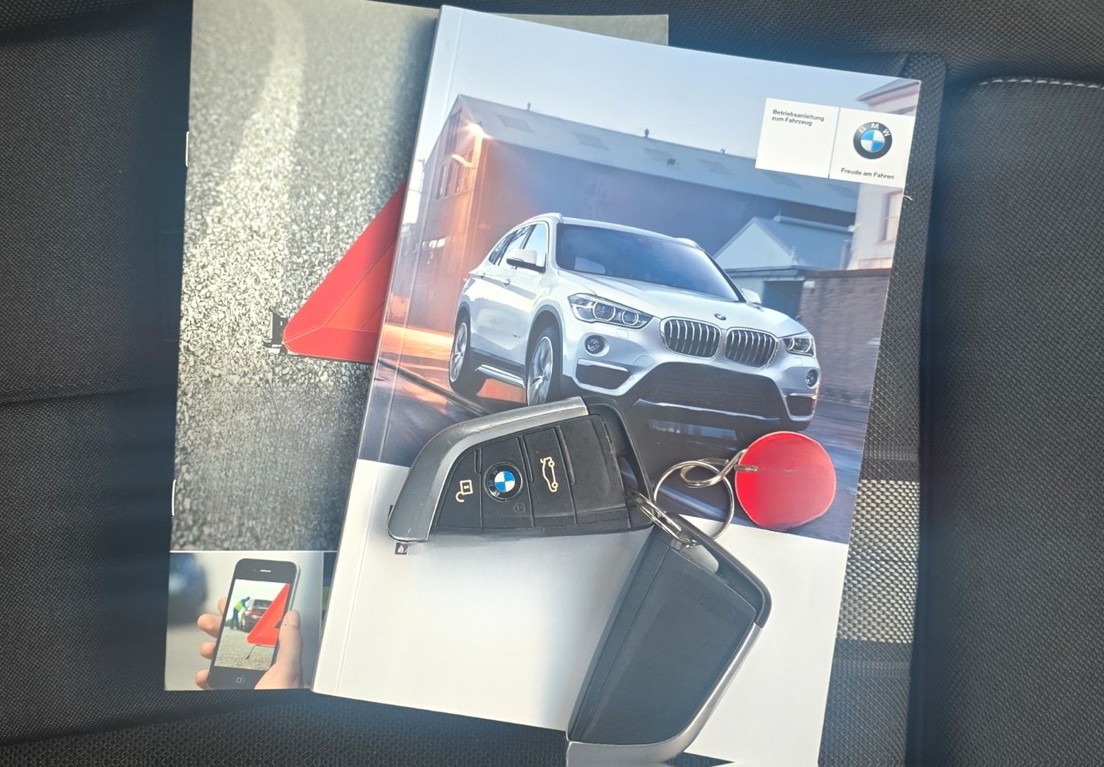 BMW X1 xDrive 18 d Sport Line AUTOMATIK foto 31