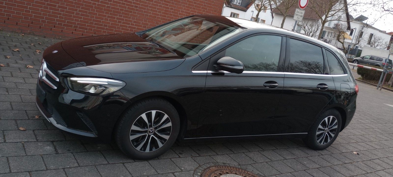 Mercedes-Benz B 200 Auto Leder Navi Rückf Totw SpurhScheckheft foto 10