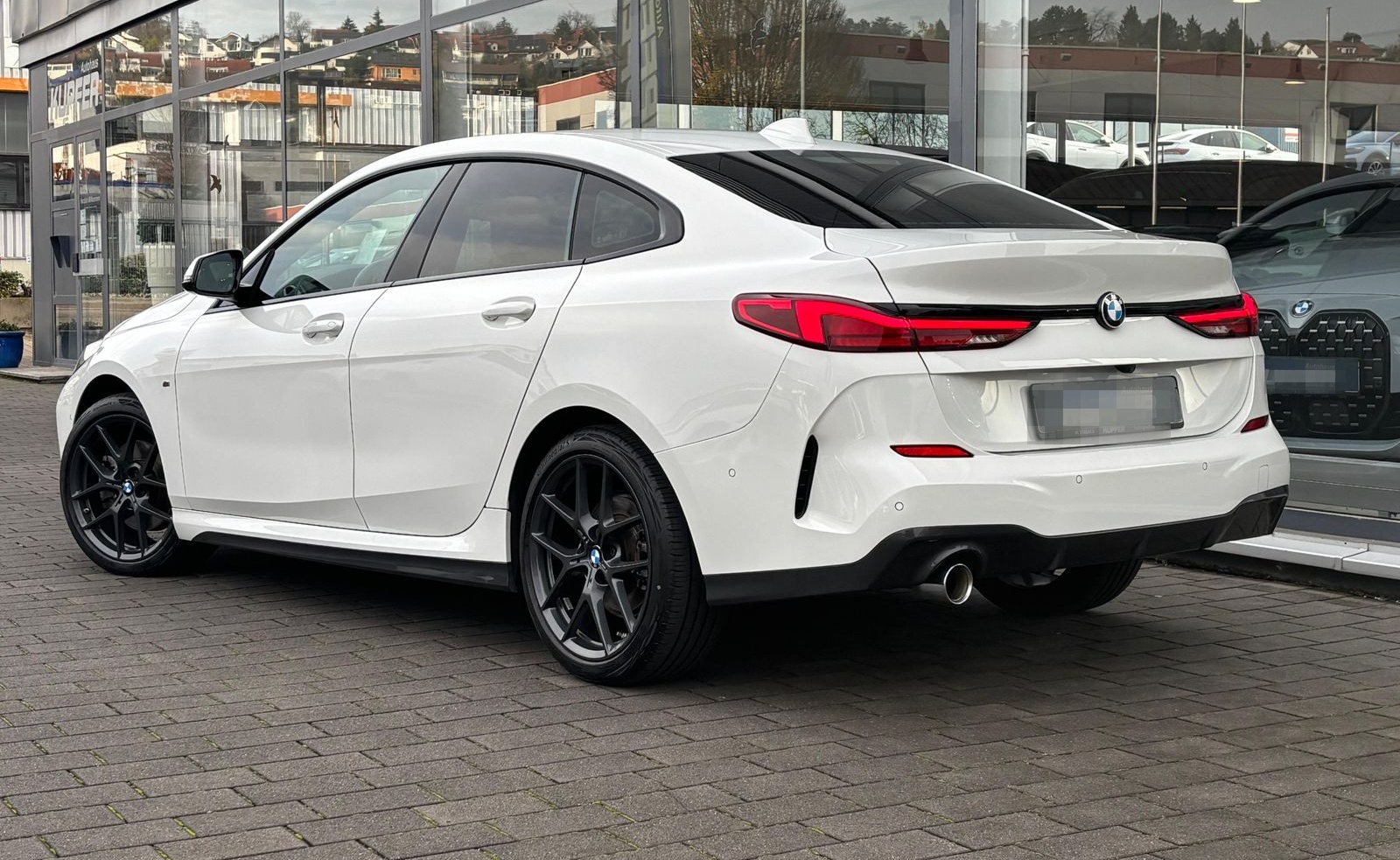 BMW 218 Gran Coupé i M Sportp. Leder°ACC°AdLED-M18" foto 4