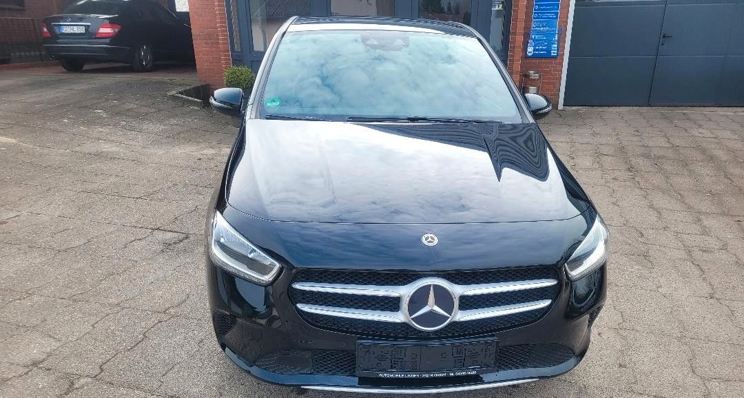 Mercedes-Benz B 180 B foto 2