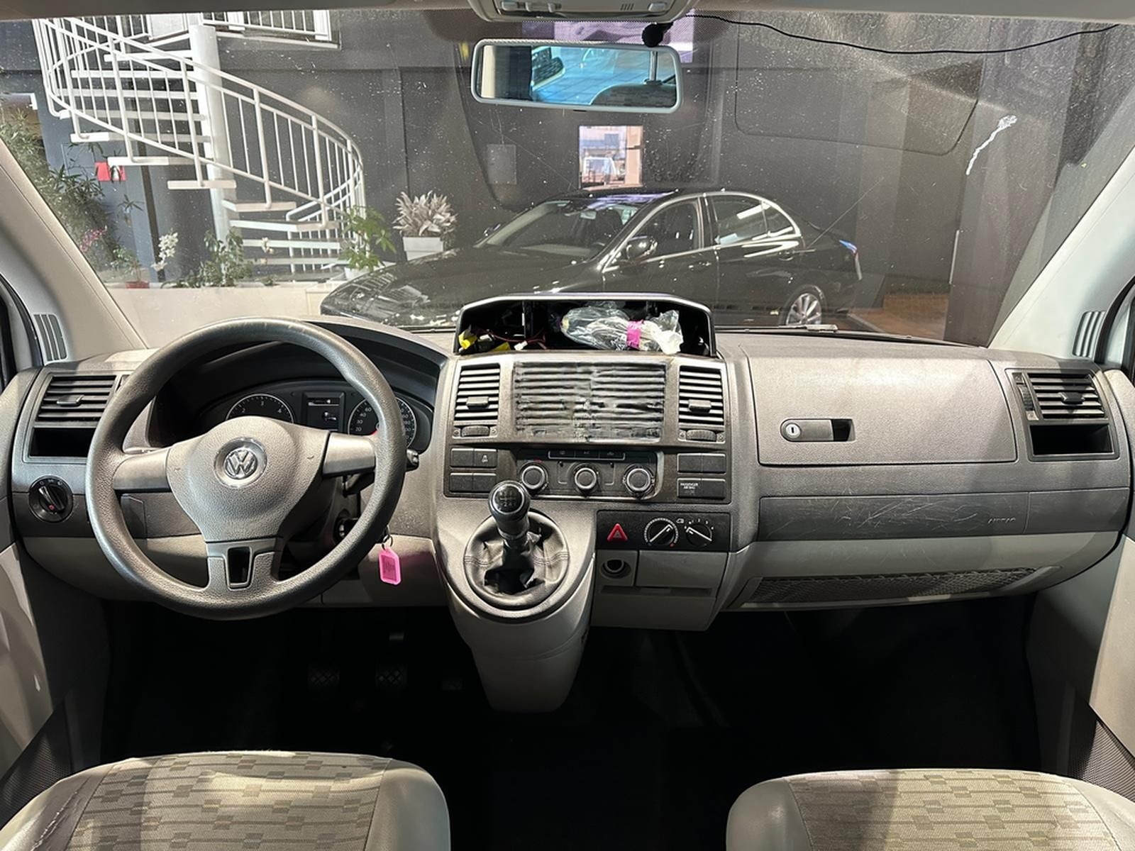 Volkswagen T5 4MOTION KURZ 9SITZER KLIMA STANDHZ BUNDESWEHR foto 22