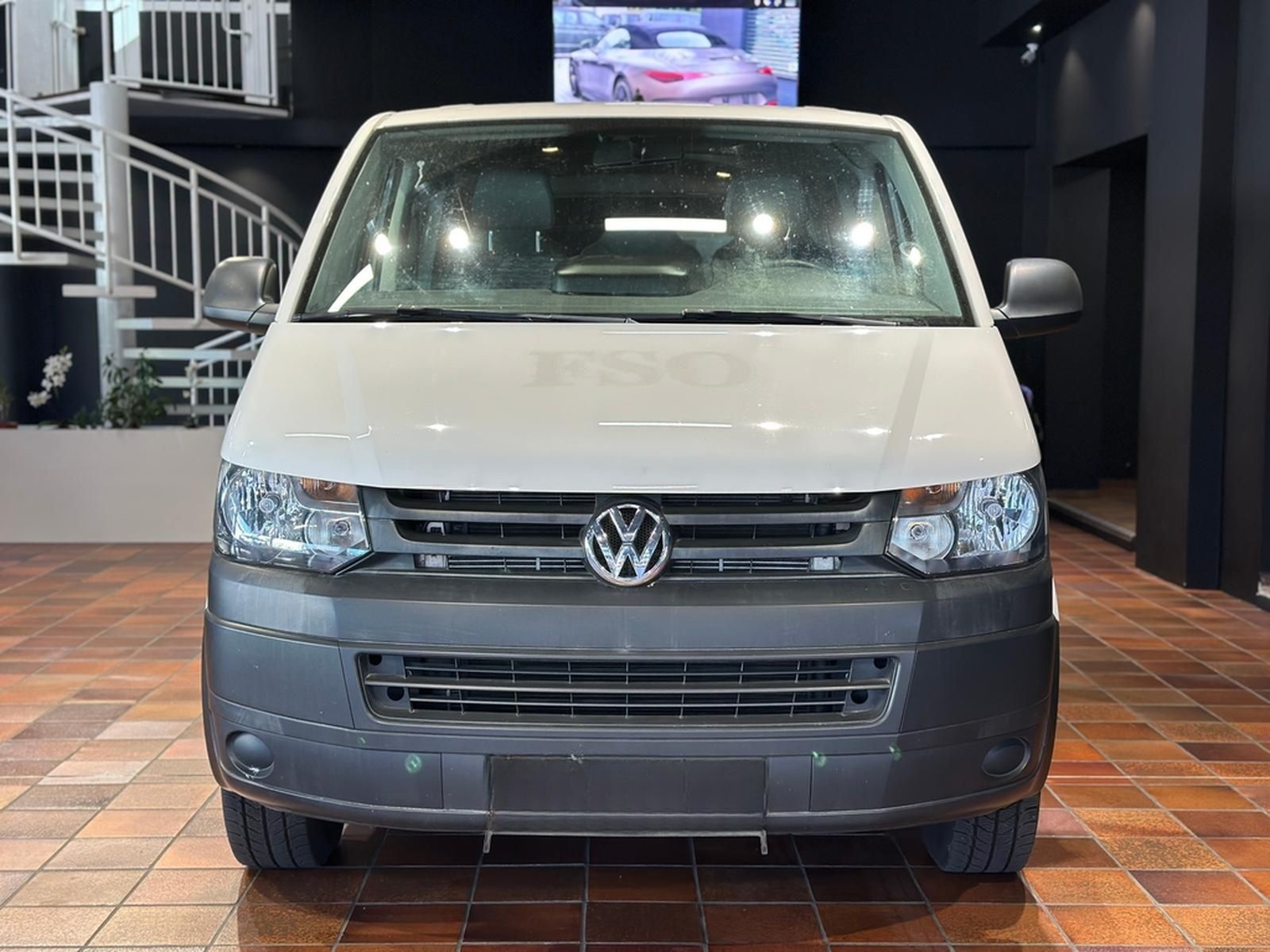 Volkswagen T5 4MOTION KURZ 9SITZER KLIMA STANDHZ BUNDESWEHR foto 6