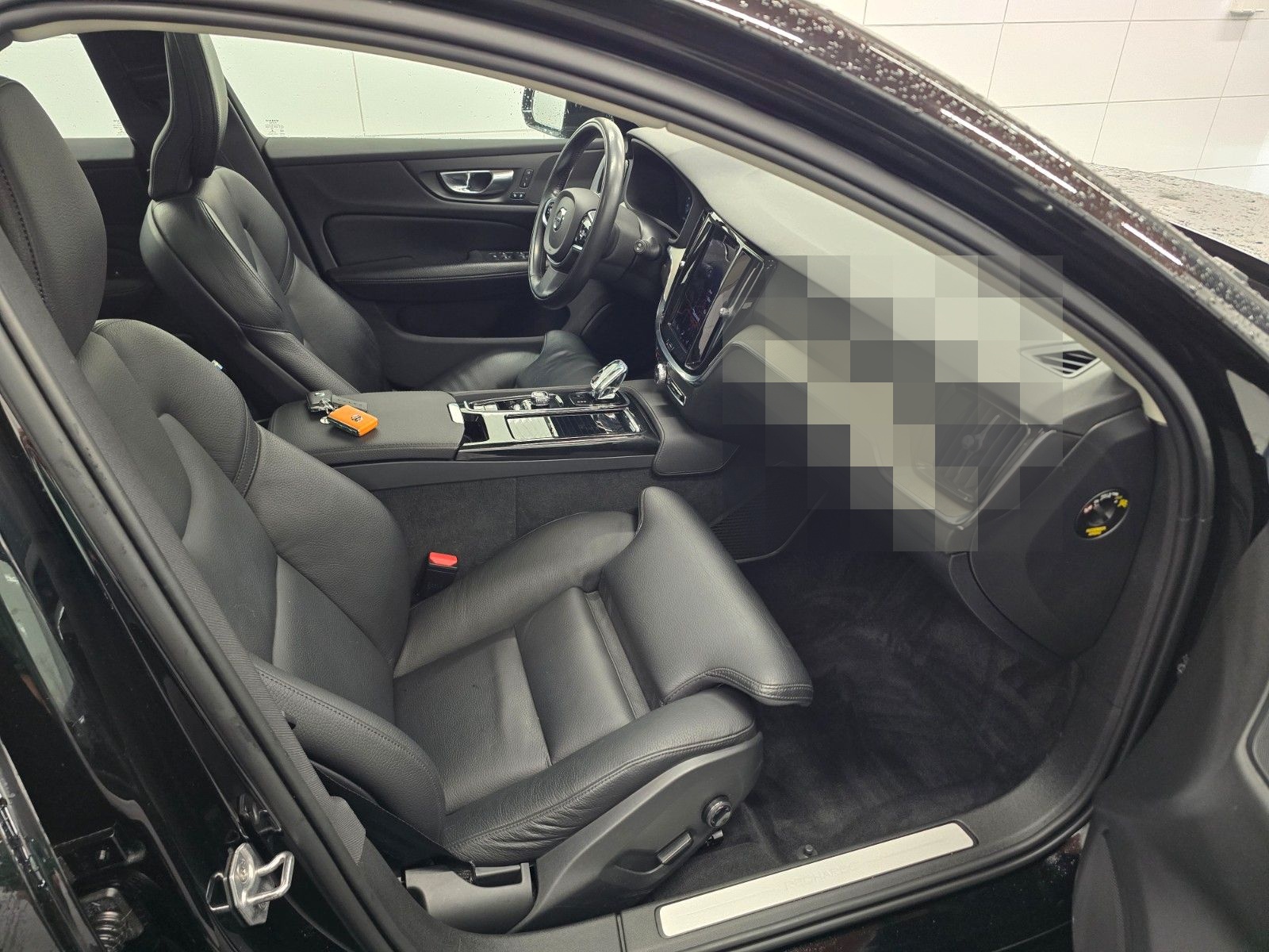 Volvo V60 T6 AWD Inscription /Pano/Leder/Lane/AHK/Cam foto 12