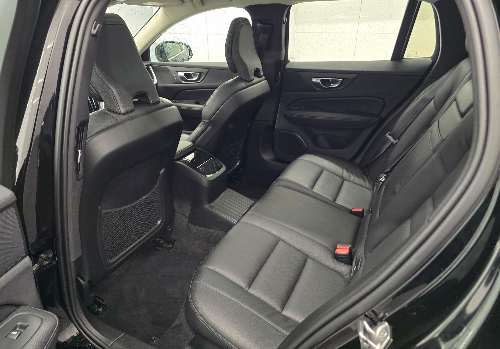 Volvo V60 T6 AWD Inscription /Pano/Leder/Lane/AHK/Cam foto 13