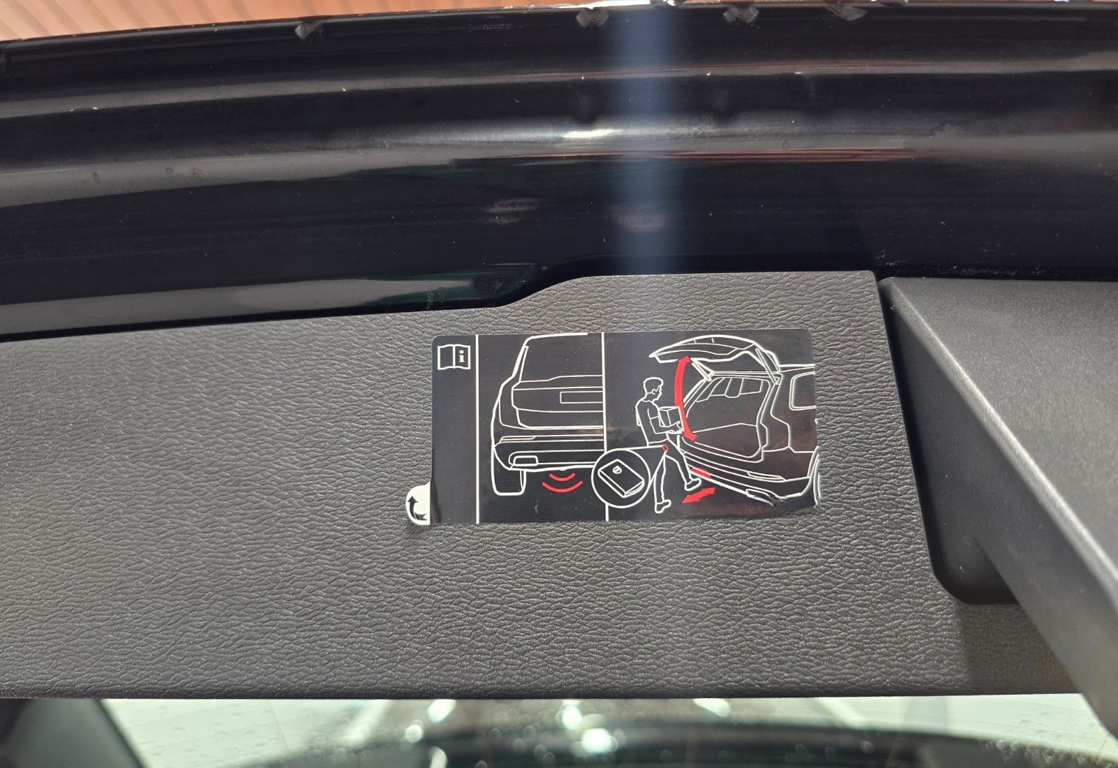 Volvo V60 T6 AWD Inscription /Pano/Leder/Lane/AHK/Cam foto 24