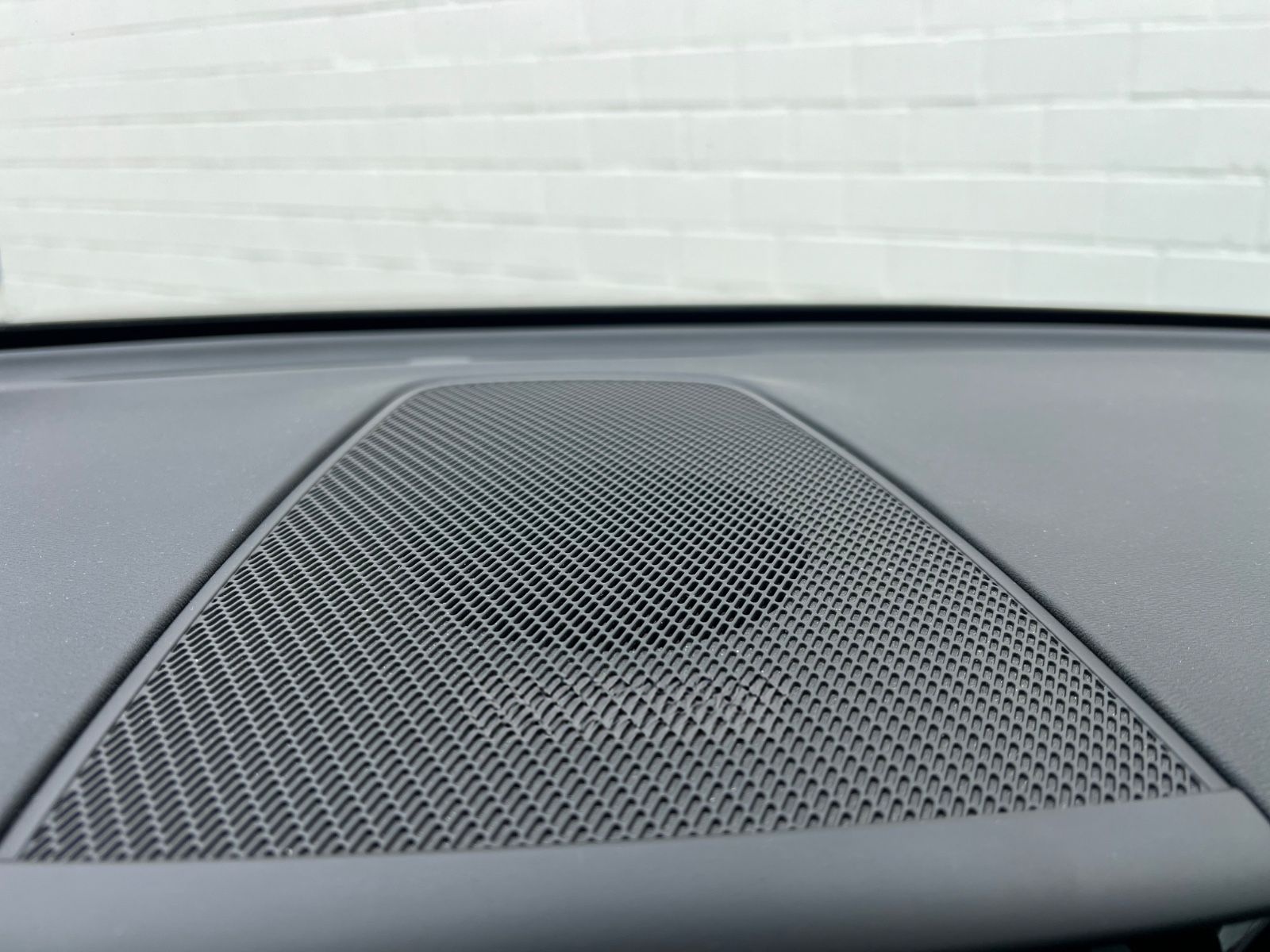 Volvo XC60 R-Design AWD*LED*AHK*ACC*CAR-PLAY*H&K SOUND foto 14