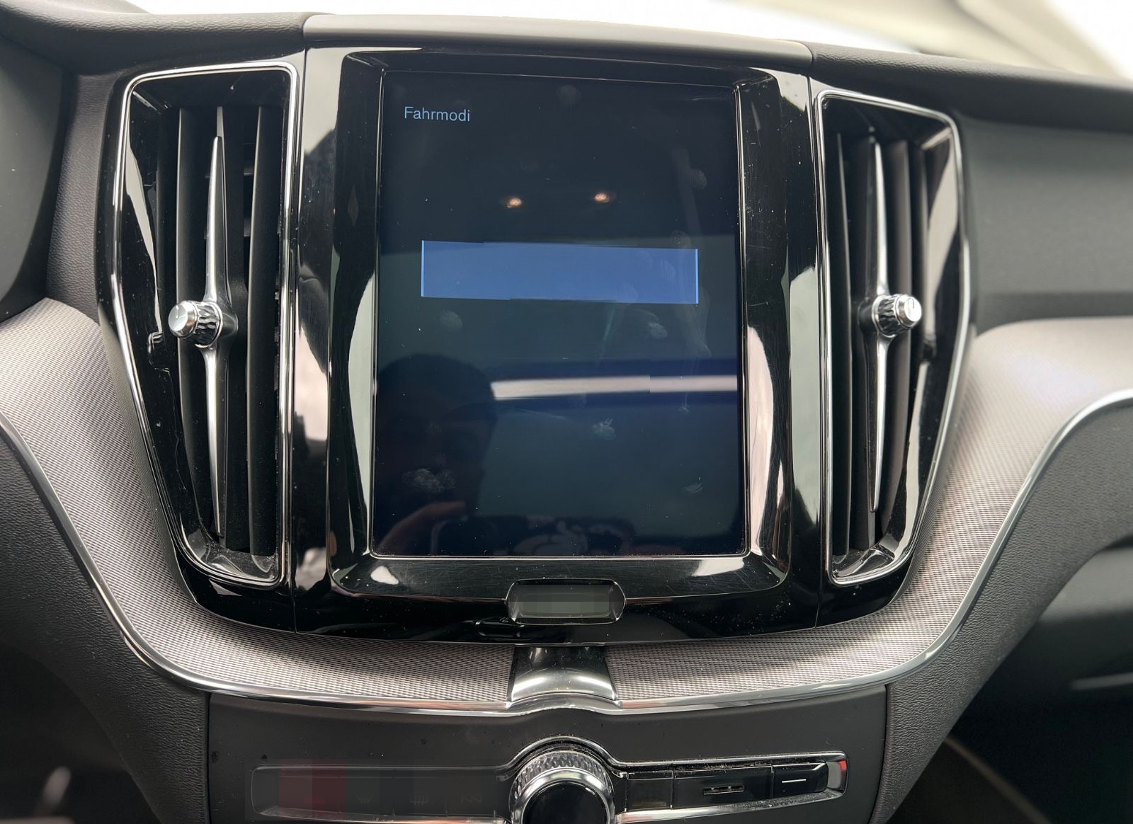 Volvo XC60 R-Design AWD*LED*AHK*ACC*CAR-PLAY*H&K SOUND foto 21