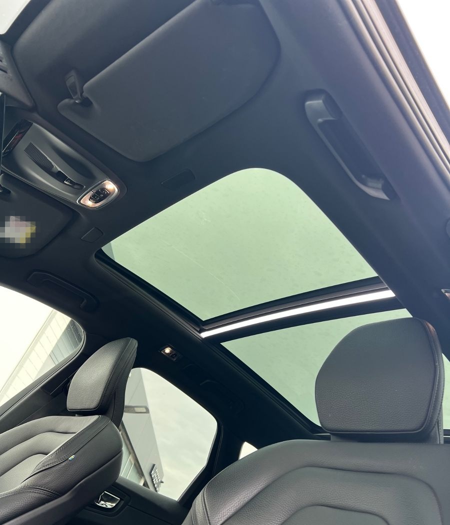 Volvo XC60 R-Design AWD*LED*AHK*ACC*CAR-PLAY*H&K SOUND foto 24