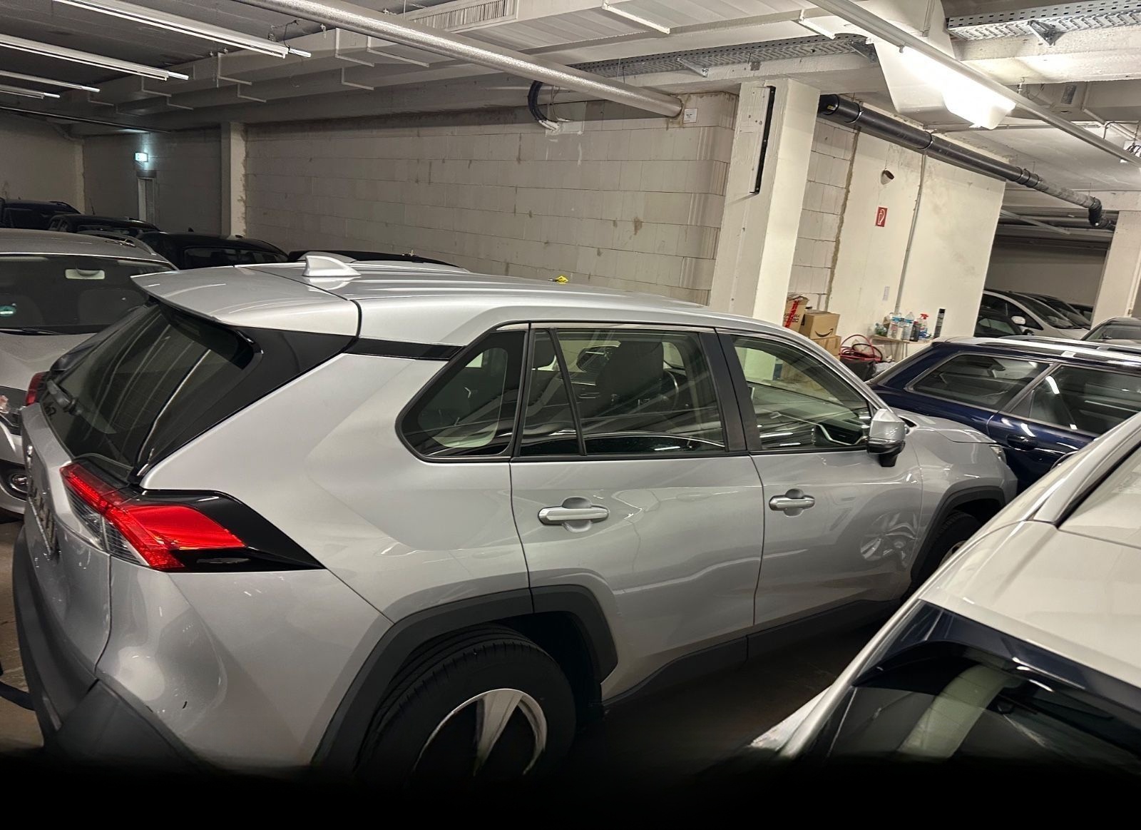 Toyota RAV4 2.0 4x2 LED,Navi,Kamera,AHK,1.Hand,97tkm foto 19