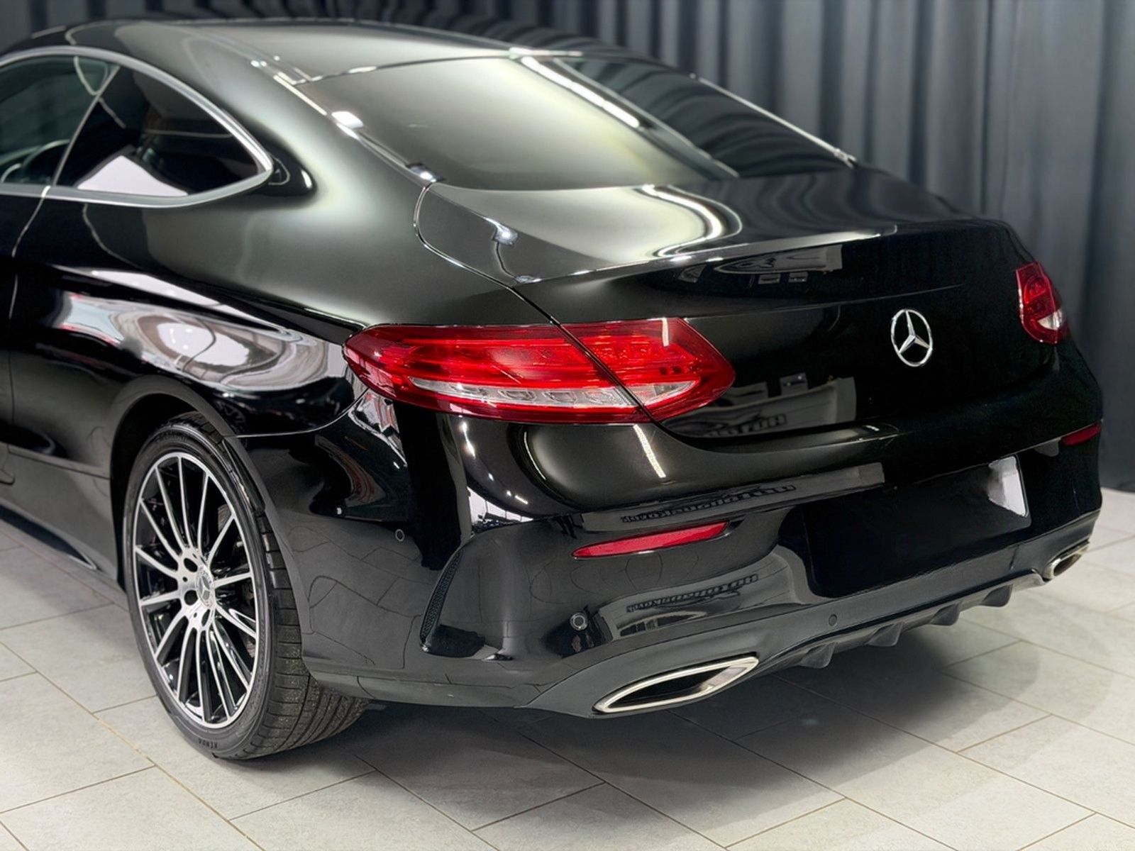 Mercedes-Benz C250 Coupe|AMG-LINE|19 ZOLL|ILS-LED|NAVI|AUTOMAT foto 24