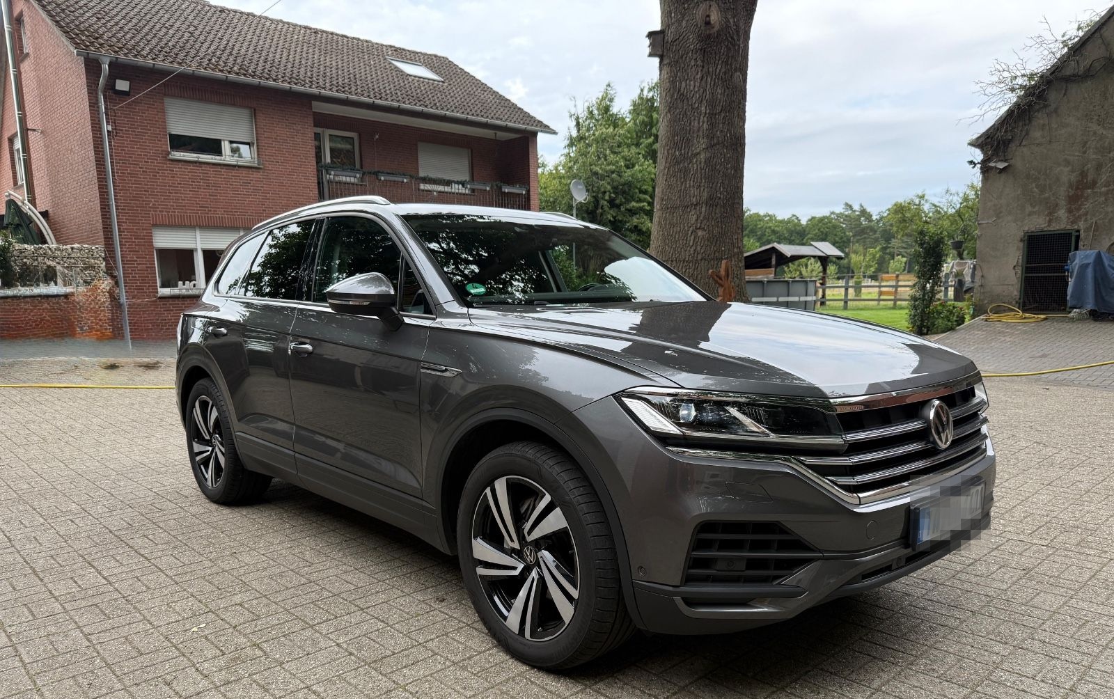 Volkswagen Touareg 3.0 V6 TDI 170kW 4MOTION *ACC *LED *Luft foto 2