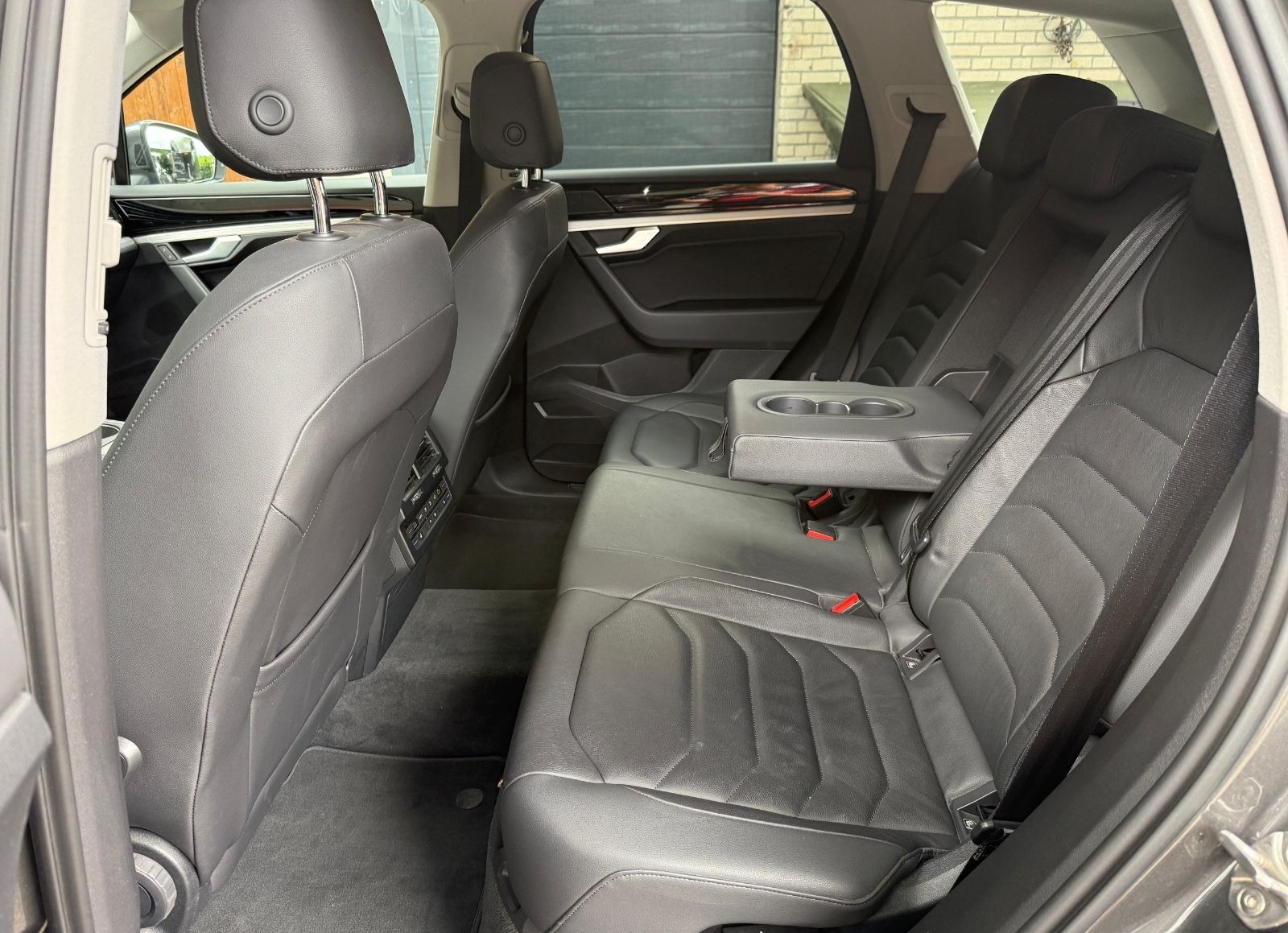 Volkswagen Touareg 3.0 V6 TDI 170kW 4MOTION *ACC *LED *Luft foto 8