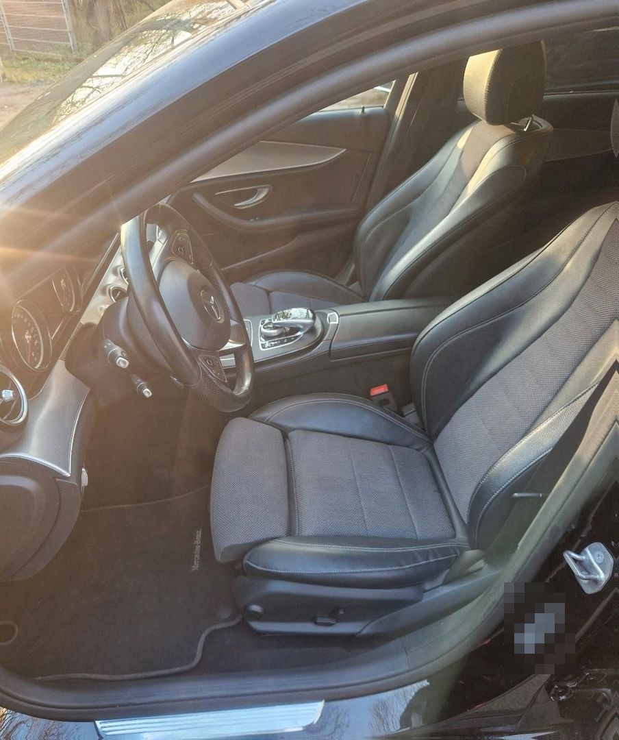 Mercedes-Benz mercedes w213  e350 foto 13