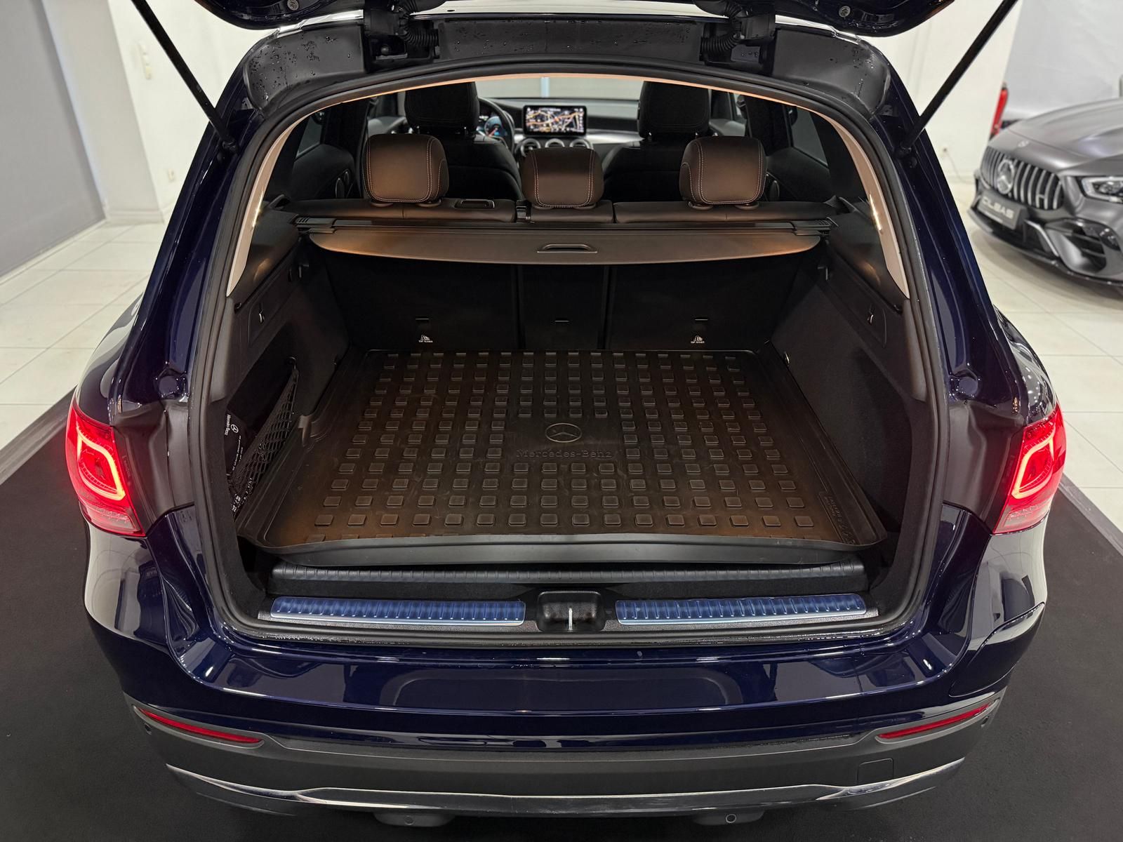 Mercedes-Benz GLC 300 de 4M *PANO*360*DISTR*MEMORY*BURM.*AHK* foto 23