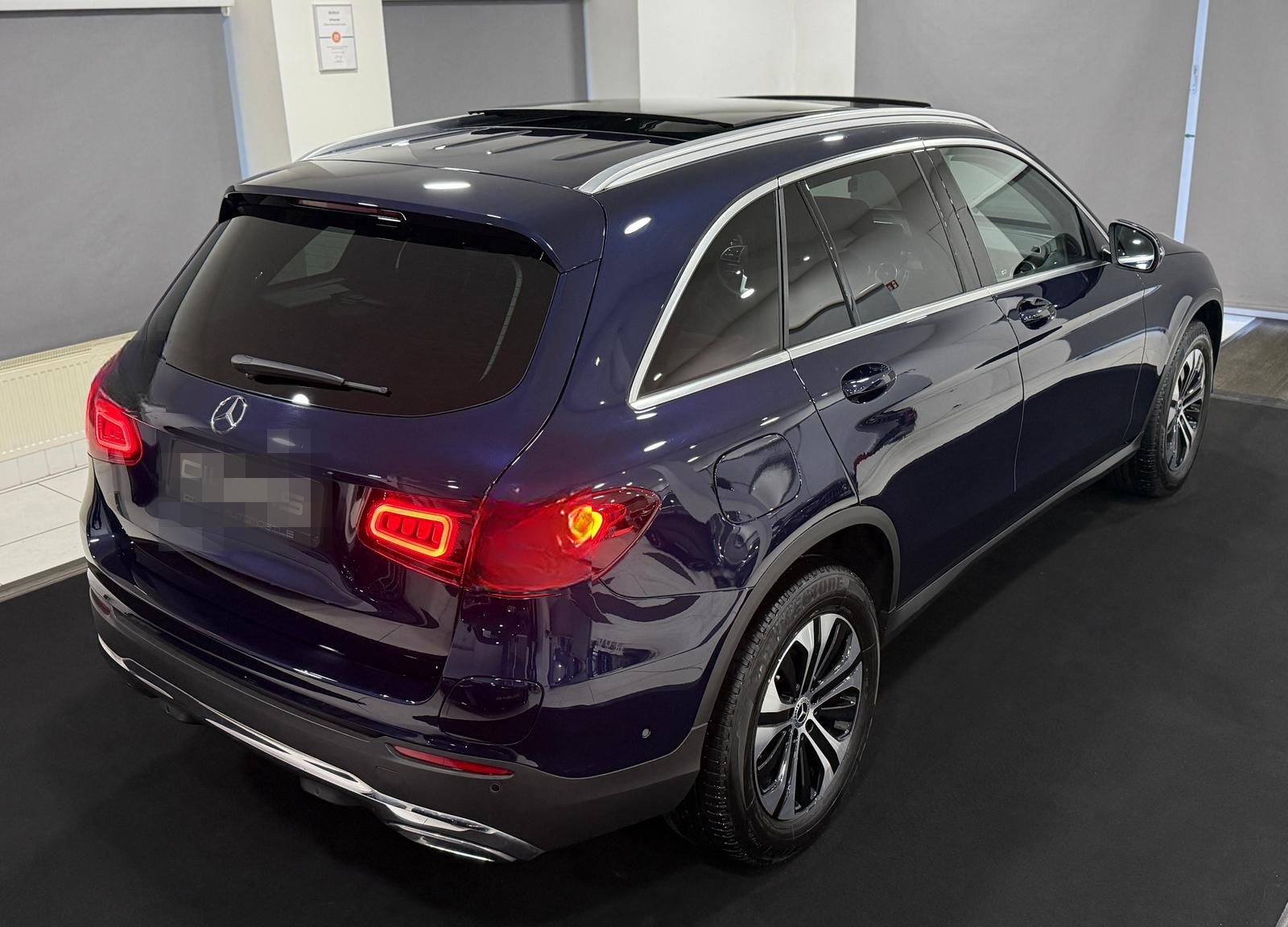 Mercedes-Benz GLC 300 de 4M *PANO*360*DISTR*MEMORY*BURM.*AHK* foto 7