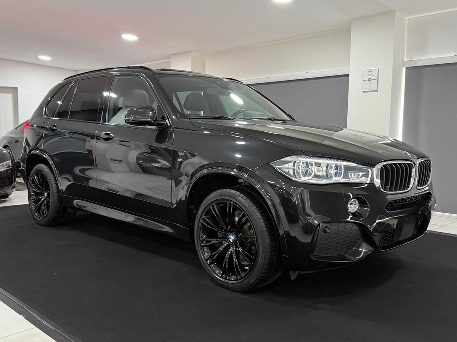 BMW X5 xDrive 30 d*M-SPORTPAKET*PANO*HUD*KAMERA*ACC* foto 6
